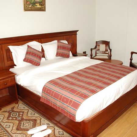 Eagle Palace Hotel 나쿠루 객실 사진