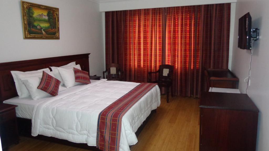 Eagle Palace Hotel 나쿠루 객실 사진