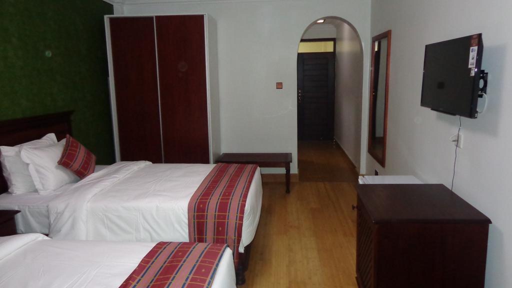 Eagle Palace Hotel 나쿠루 객실 사진