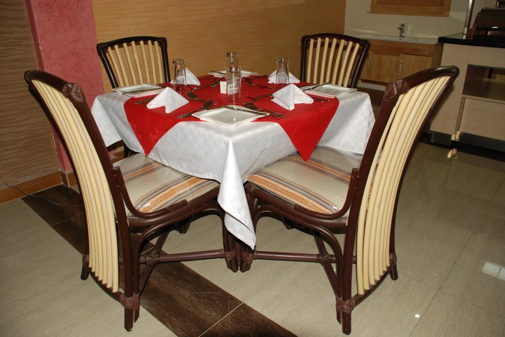 Eagle Palace Hotel 나쿠루 외부 사진