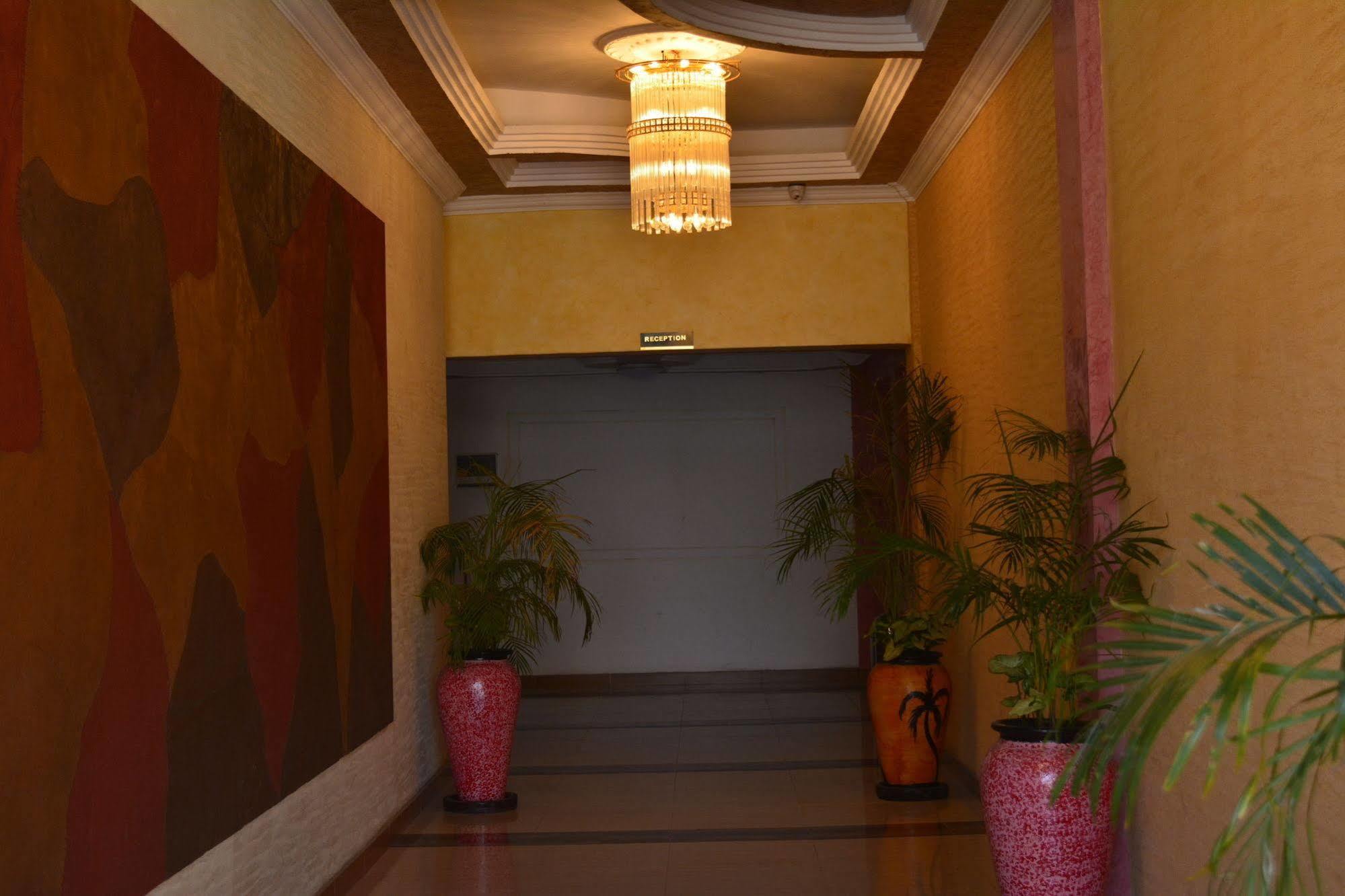Eagle Palace Hotel 나쿠루 외부 사진